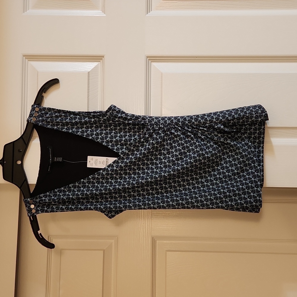 NWT WHBM Sleeveless Blue Printed Surplice Shell Size XXSP - Picture 2 of 9